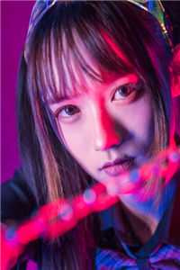《清冷军花为他红眼》贺斓心 顾钲